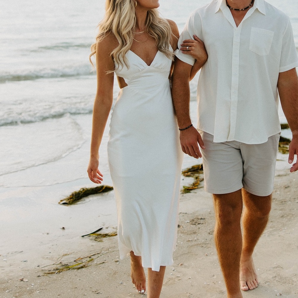 💍White Satin Midi Dress